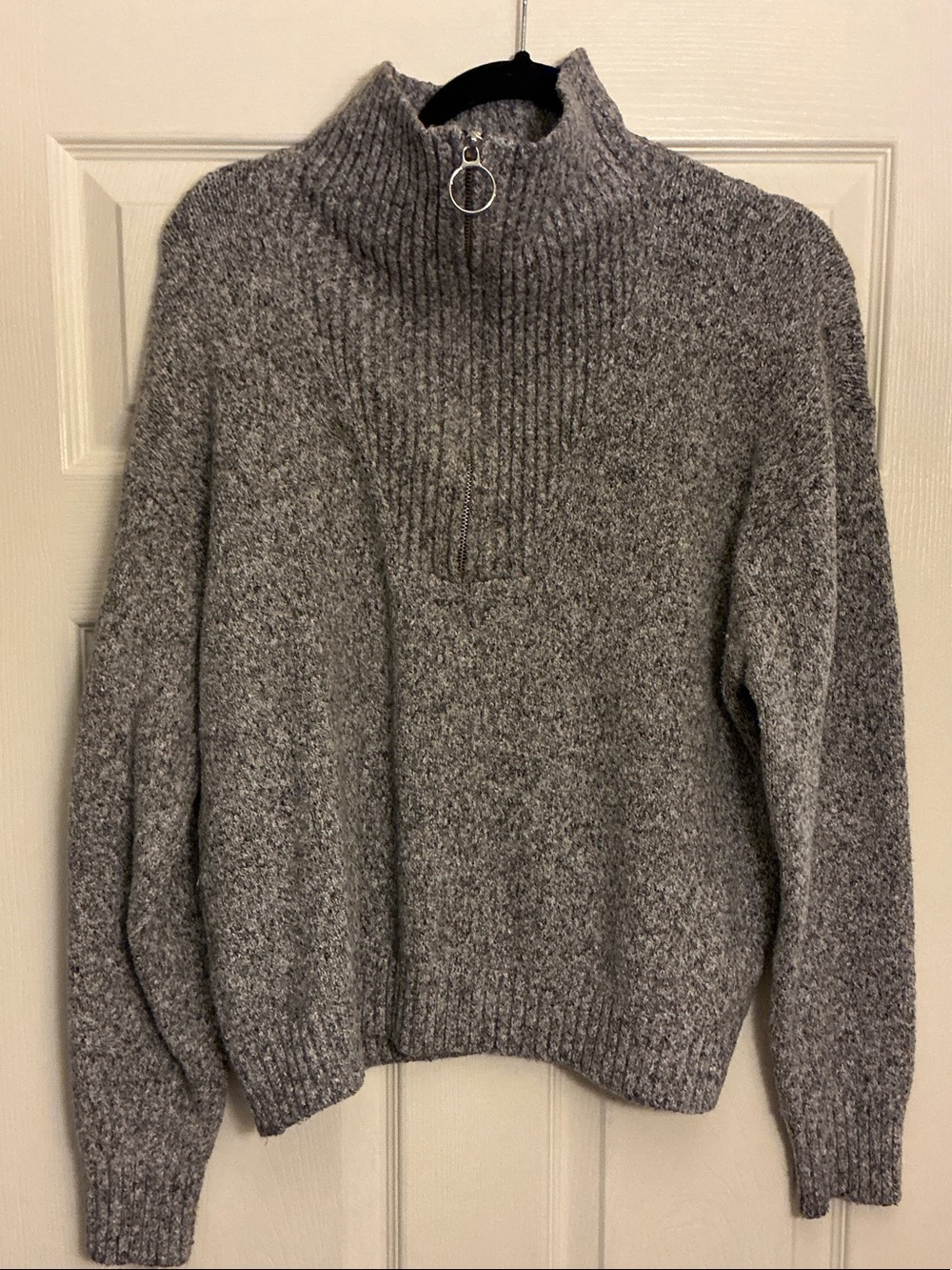 Old Navy Women's Gray Zip Mock-Turtleneck Sweater